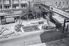 24 Výstavba stanice Můstek, trasa A, 1974 Metrostav.jpg
